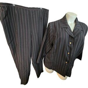Womens Pinstripe Blazer & Pants Suit Black With Lavender Stripes 28W JJ4238
